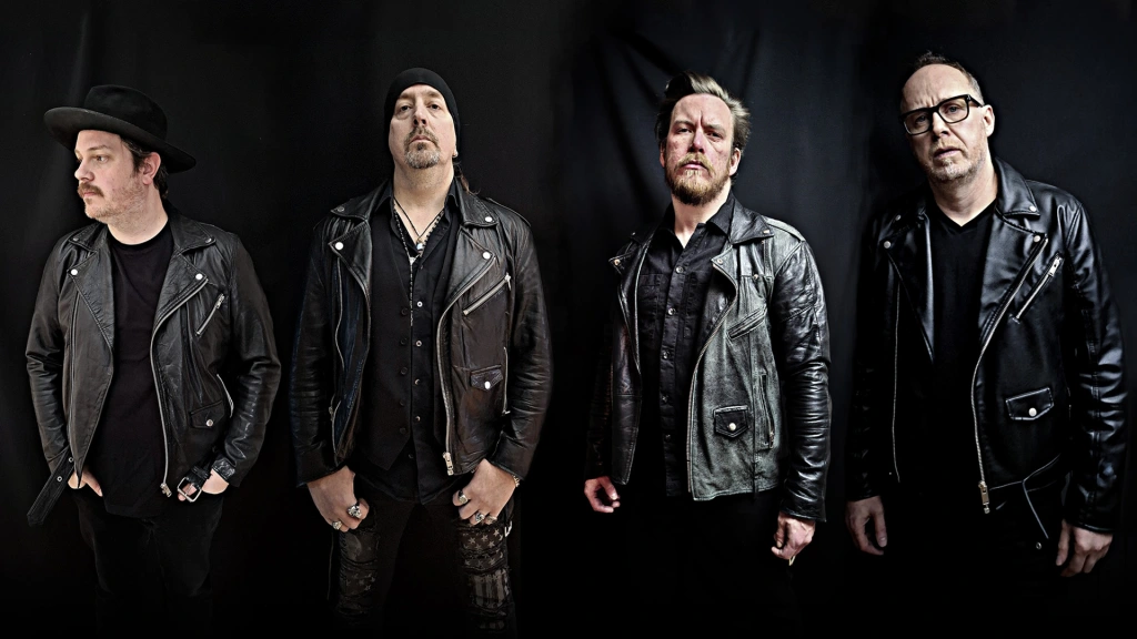 OUTSHINE zapowiada nowy album „Truthsayer”