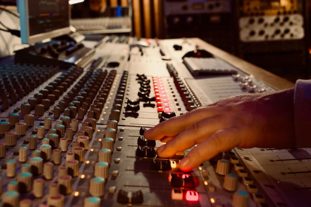 2yeez recording studio