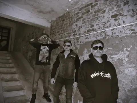 Chamy z Jamy